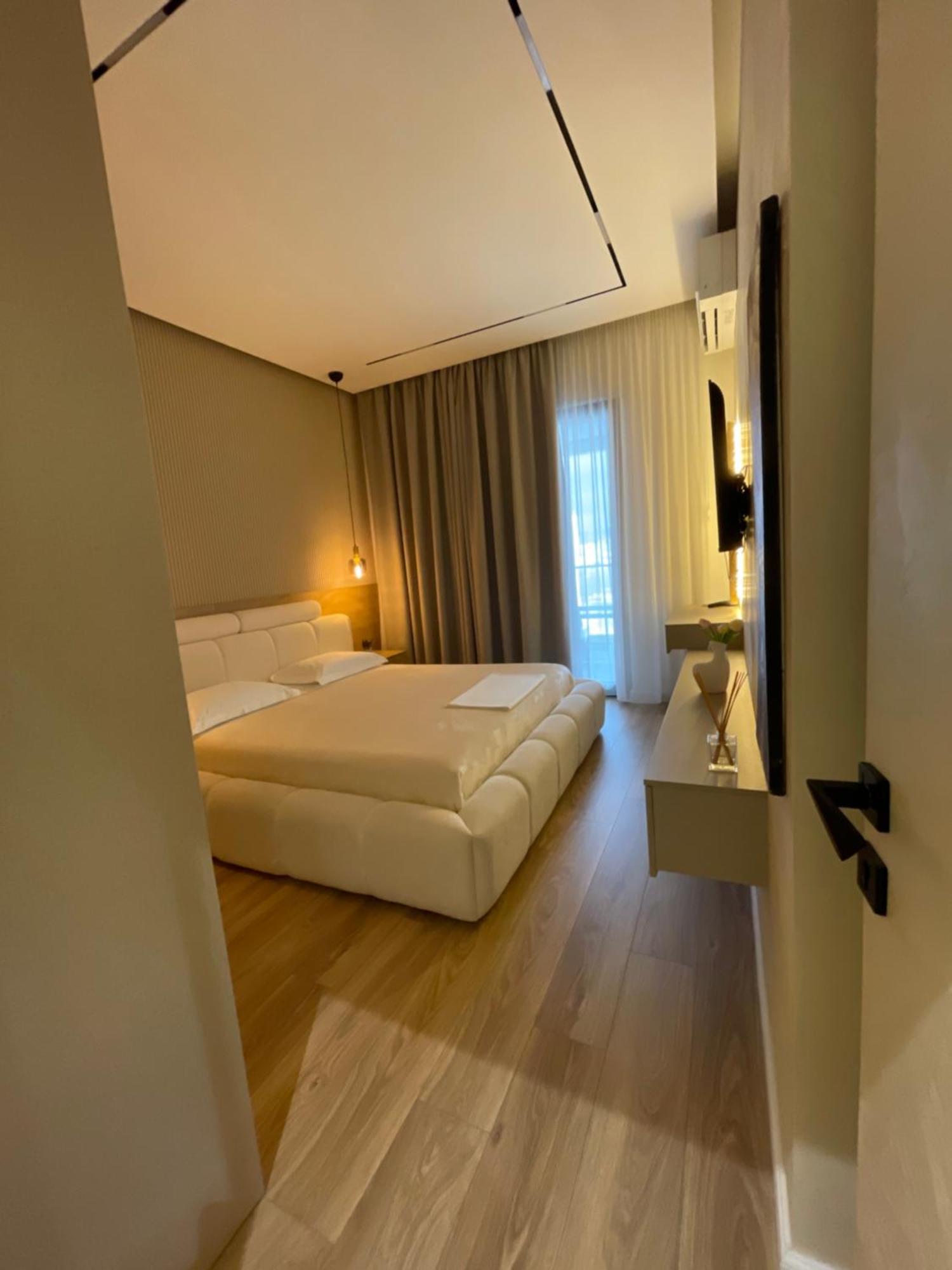 Apartament Emy *